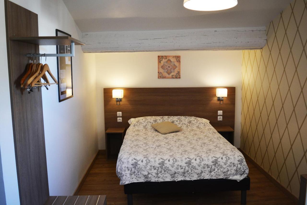 Le Grand Moliere Hotel